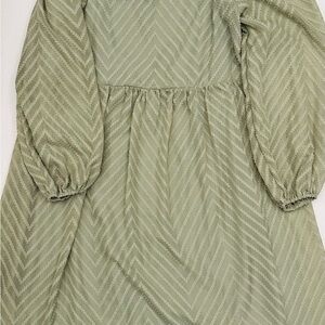 Elegant Green Chevron Dress